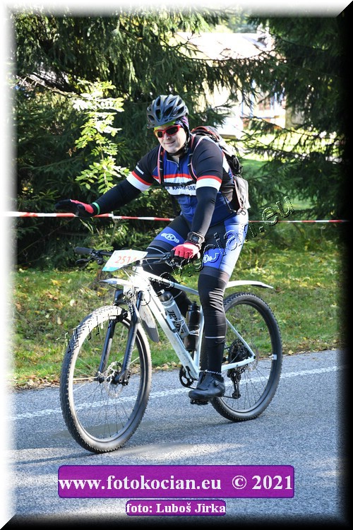 Náhled obrázku: 2021-8937-CTAuthor-2514.JPG