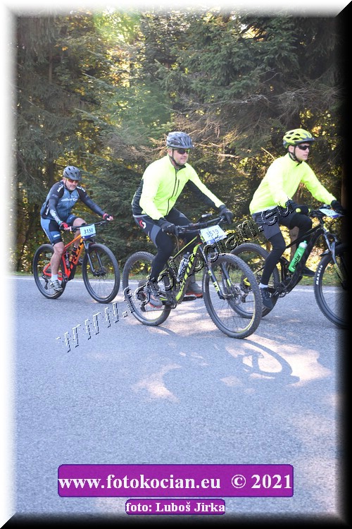 Náhled obrázku: 2021-8986-CTAuthor-3519.JPG