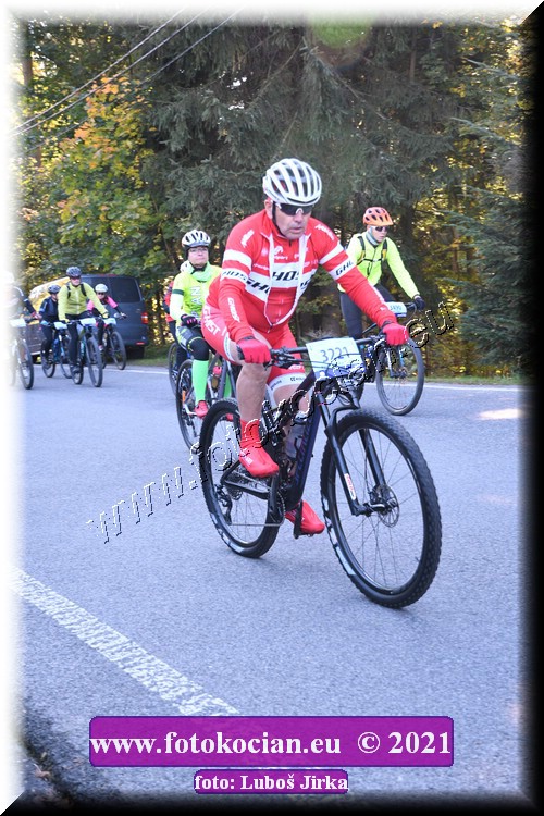 Náhled obrázku: 2021-8988-CTAuthor-3221.JPG