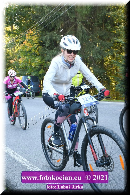 Náhled obrázku: 2021-9004-CTAuthor-3250.JPG