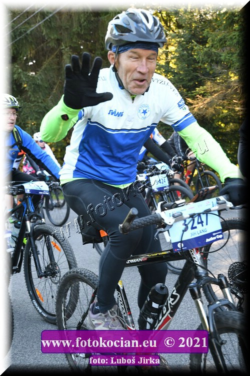 Náhled obrázku: 2021-9010-CTAuthor-3247.JPG