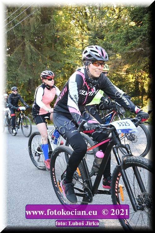 Náhled obrázku: 2021-9042-CTAuthor-3325.JPG