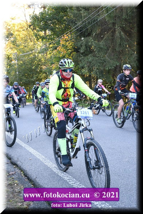 Náhled obrázku: 2021-9075-CTAuthor-3261.JPG