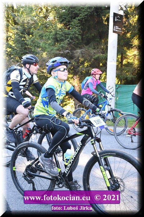 Náhled obrázku: 2021-9077-CTAuthor-3397.JPG