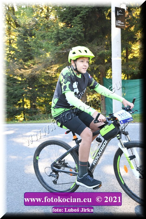 Náhled obrázku: 2021-9081-CTAuthor-3484.JPG