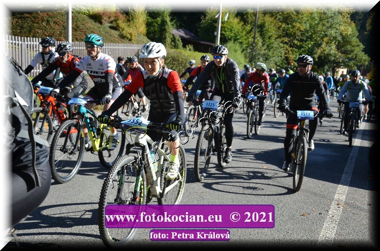 Náhled obrázku: 2021-10021-CTAuthor-3552.JPG