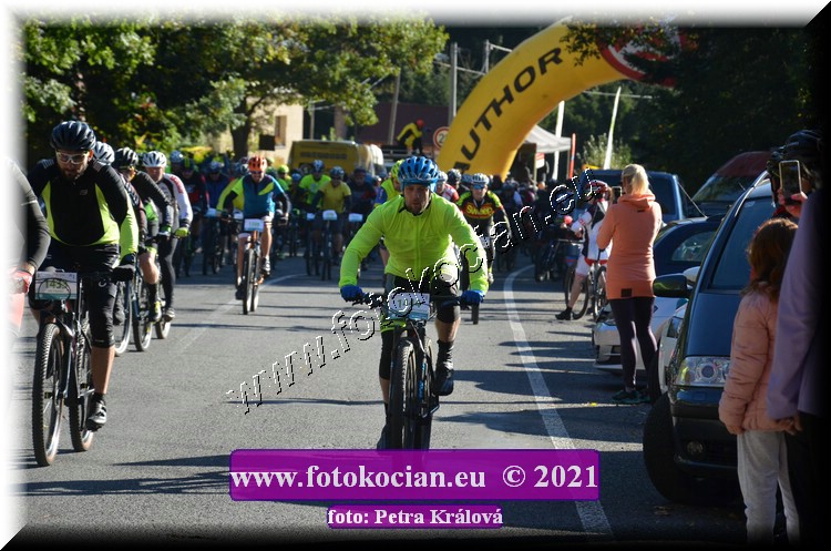 Náhled obrázku: 2021-9670-CTAuthor-1444.JPG