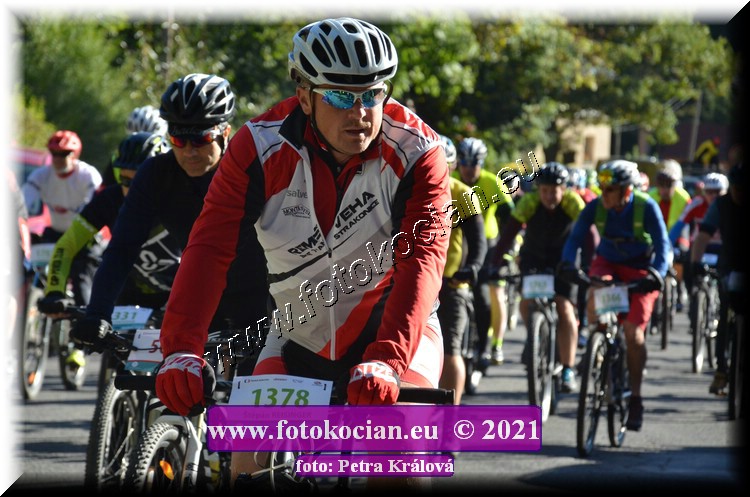 Náhled obrázku: 2021-9675-CTAuthor-1378.JPG