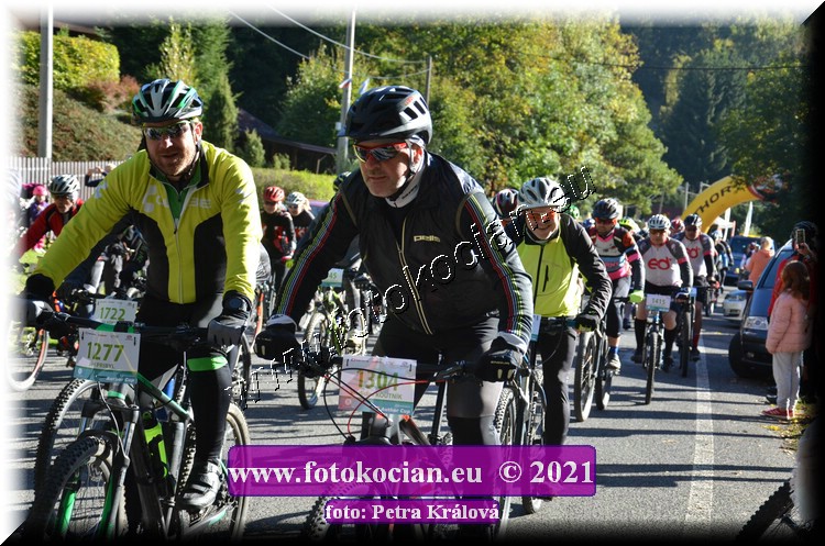 Náhled obrázku: 2021-9702-CTAuthor-1304,1277.JPG