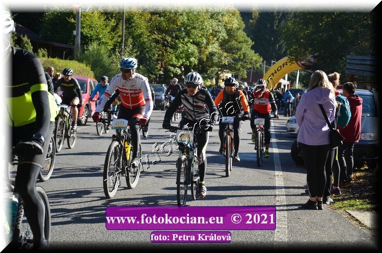 Náhled obrázku: 2021-9766-CTAuthor-2258,2373.JPG