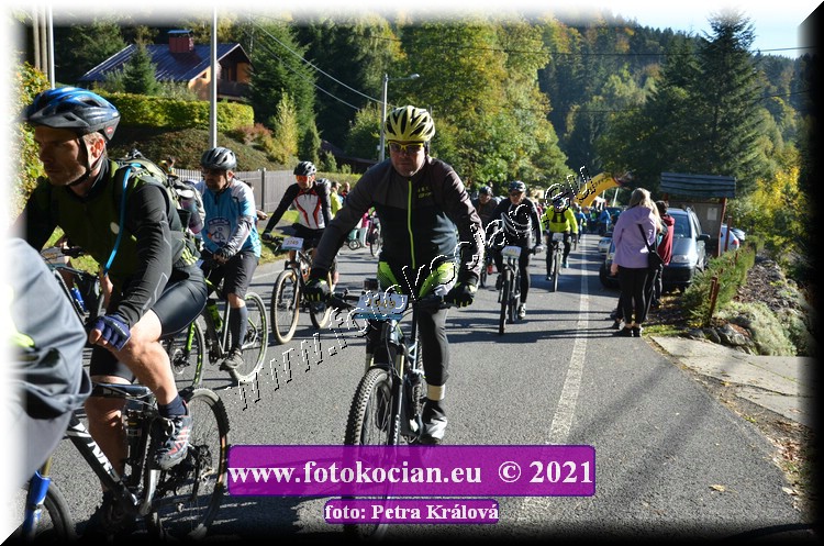 Náhled obrázku: 2021-9787-CTAuthor-1949.JPG