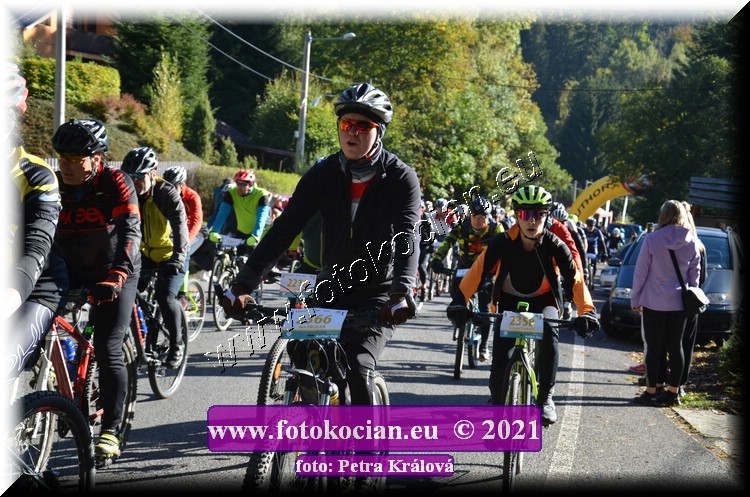 Náhled obrázku: 2021-9824-CTAuthor-2366,2358.JPG