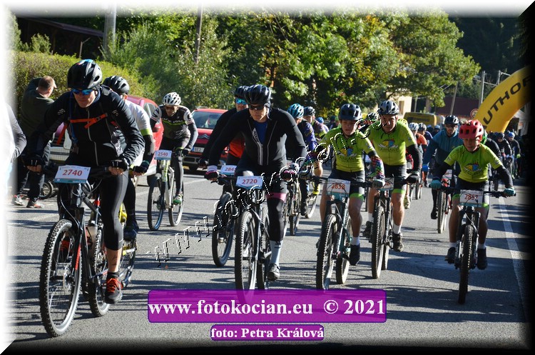 Náhled obrázku: 2021-9860-CTAuthor-2720,2858,2740.JPG