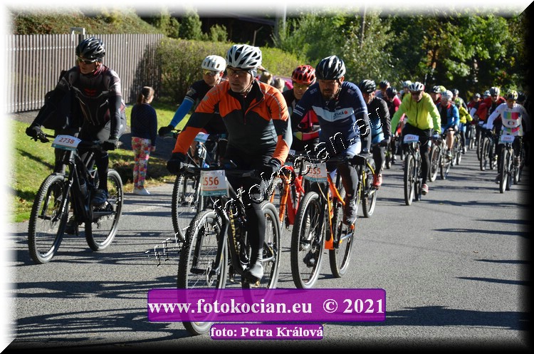 Náhled obrázku: 2021-9864-CTAuthor-2556,2555.JPG