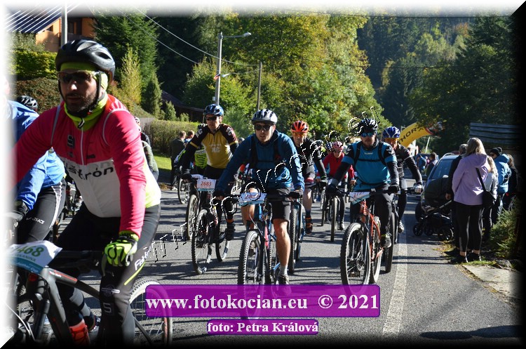 Náhled obrázku: 2021-9892-CTAuthor-2869,2683,2727.JPG