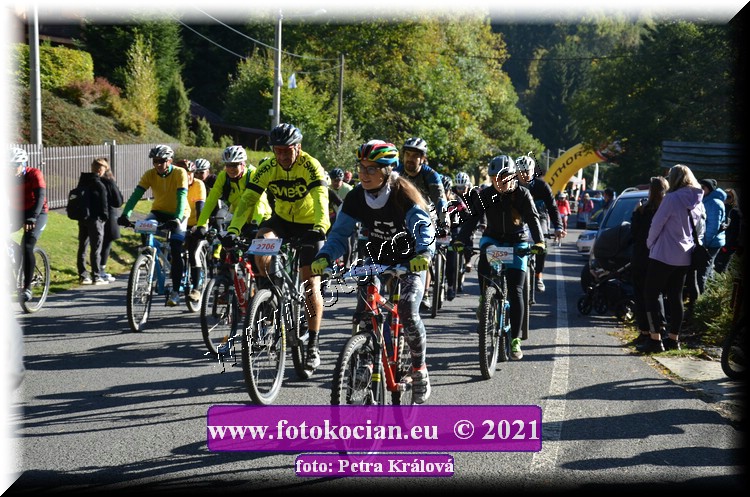 Náhled obrázku: 2021-9911-CTAuthor-2706,2633.JPG