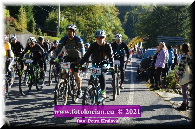 Náhled obrázku: 2021-9912-CTAuthor-2659,2660.JPG