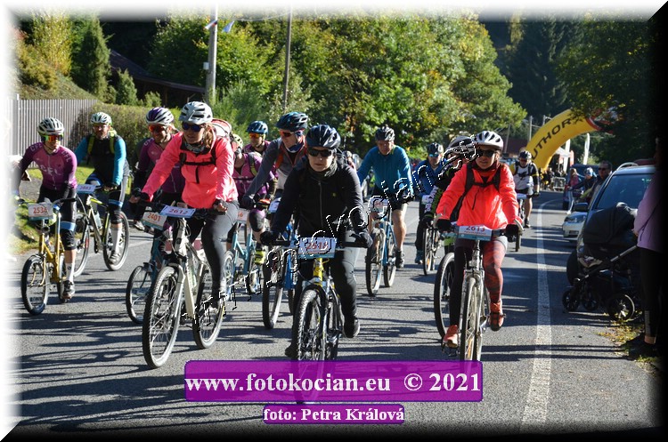 Náhled obrázku: 2021-9920-CTAuthor-2618,2613,2612.JPG