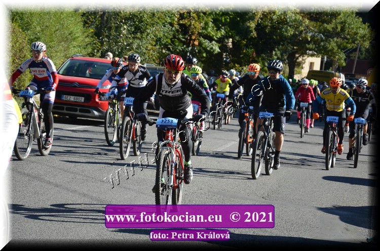 Náhled obrázku: 2021-9970-CTAuthor-3253.JPG