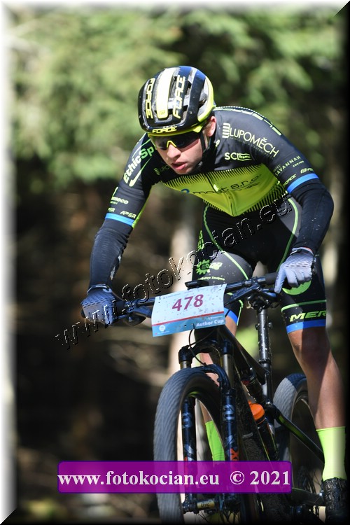 Náhled obrázku: 2021-1609-CTAuthor-478.JPG