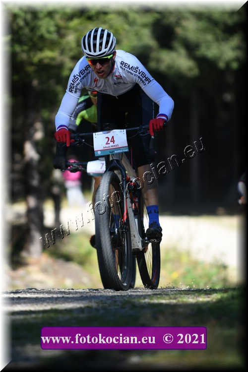 Náhled obrázku: 2021-1640-CTAuthor-24.JPG