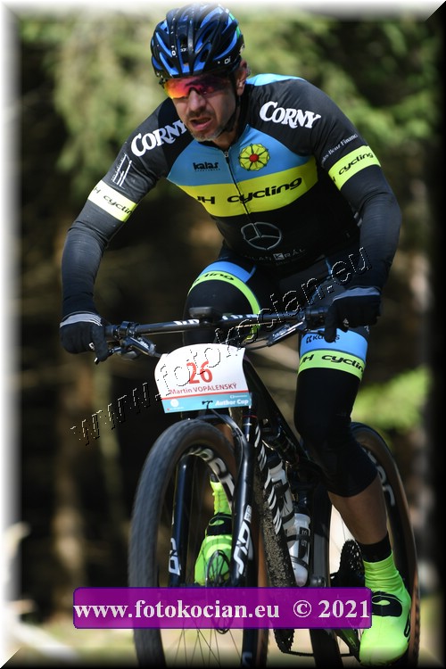 Náhled obrázku: 2021-1648-CTAuthor-26.JPG