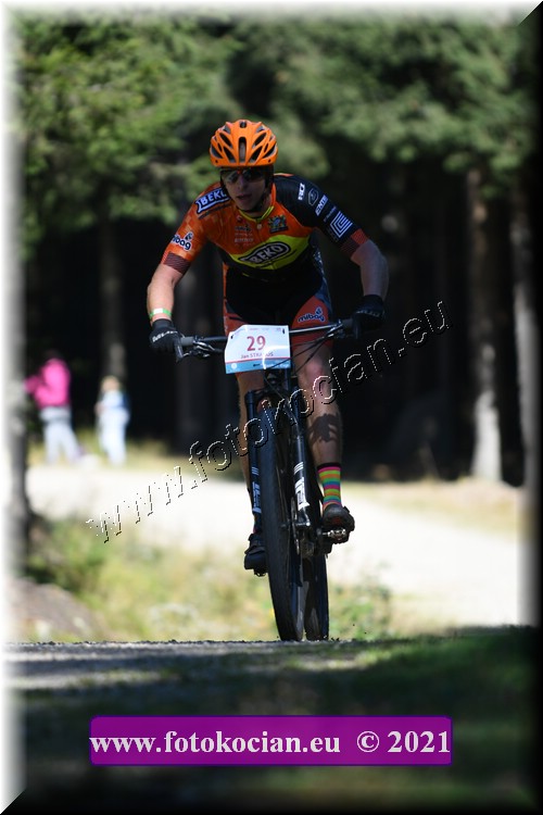 Náhled obrázku: 2021-1649-CTAuthor-29.JPG