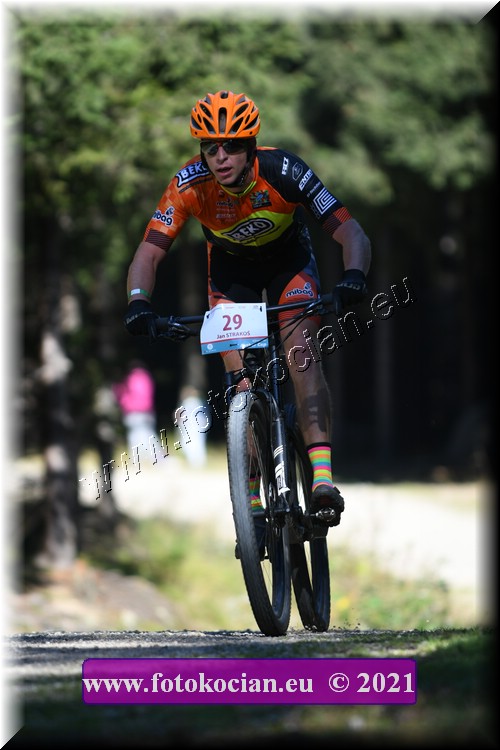 Náhled obrázku: 2021-1650-CTAuthor-29.JPG