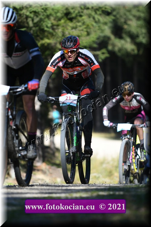 Náhled obrázku: 2021-1654-CTAuthor-21.JPG