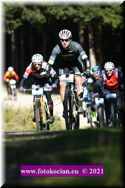 Náhled obrázku: 2021-1677-CTAuthor-30.JPG