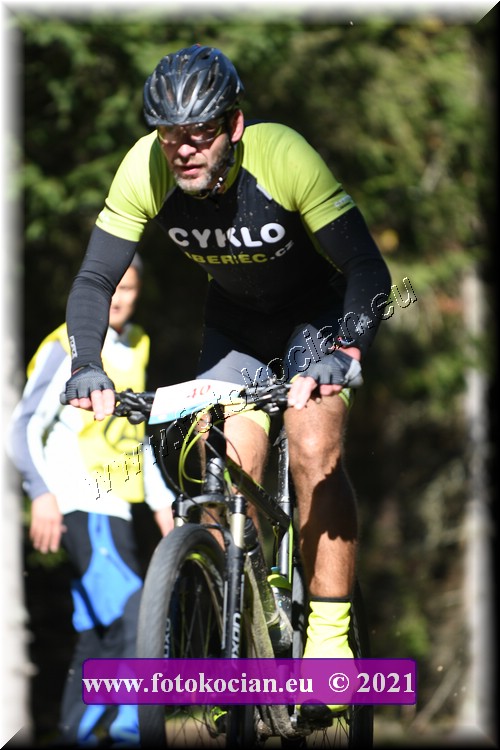 Náhled obrázku: 2021-1695-CTAuthor-40.JPG