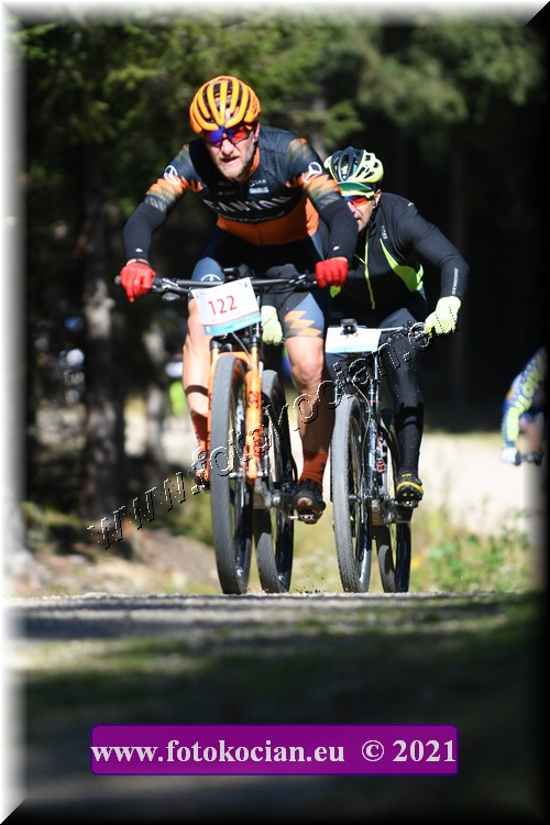 Náhled obrázku: 2021-1711-CTAuthor-122.JPG