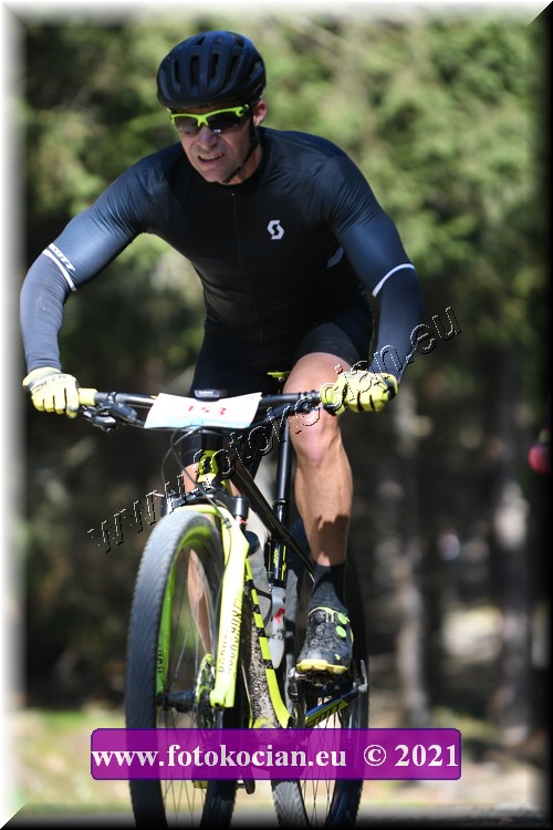 Náhled obrázku: 2021-1721-CTAuthor-153.JPG