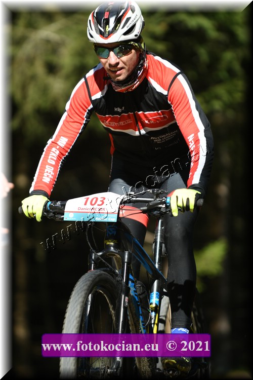 Náhled obrázku: 2021-1726-CTAuthor-103.JPG