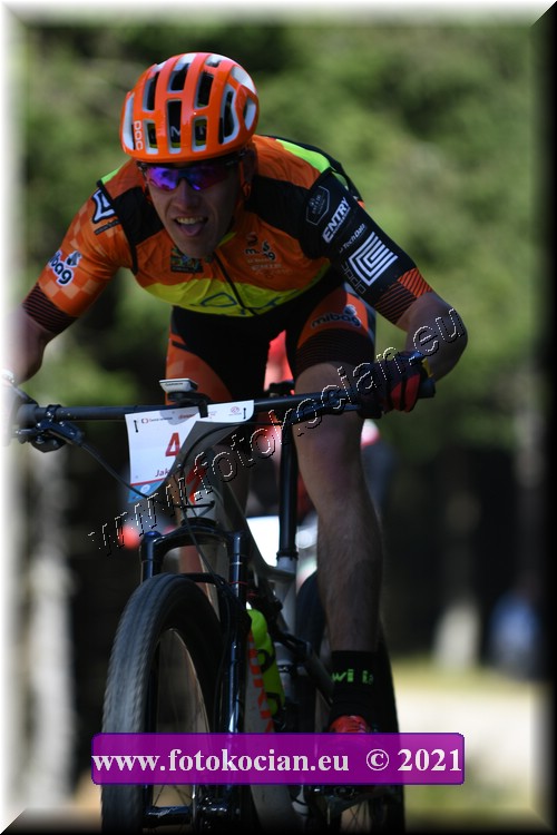 Náhled obrázku: 2021-1730-CTAuthor-0.JPG