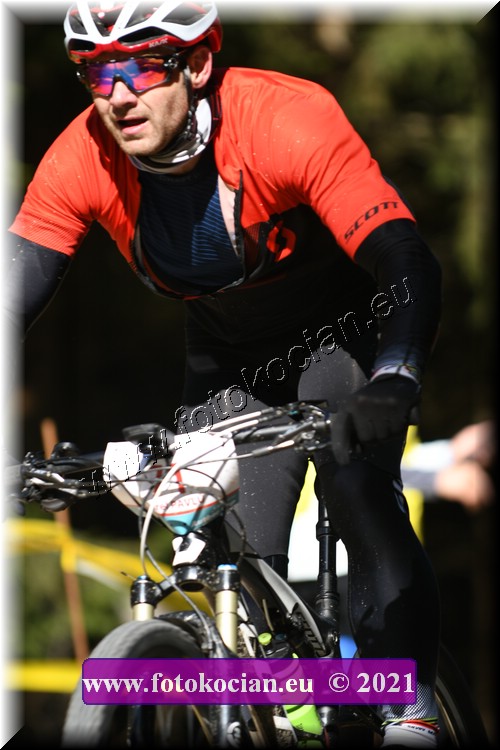 Náhled obrázku: 2021-1736-CTAuthor-71.JPG