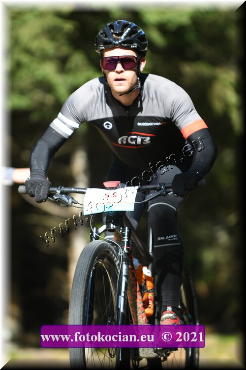 Náhled obrázku: 2021-1738-CTAuthor-55.JPG