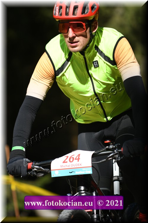 Náhled obrázku: 2021-1750-CTAuthor-264.JPG