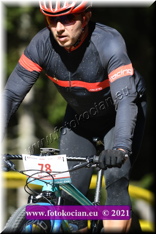 Náhled obrázku: 2021-1756-CTAuthor-78.JPG