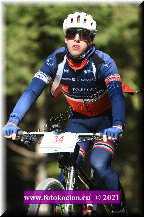 Náhled obrázku: 2021-1768-CTAuthor-34.JPG