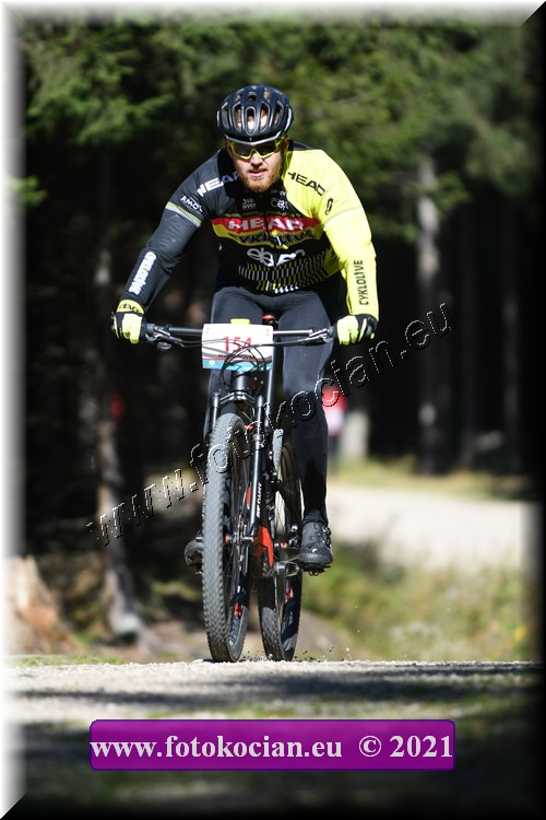 Náhled obrázku: 2021-1773-CTAuthor-154.JPG