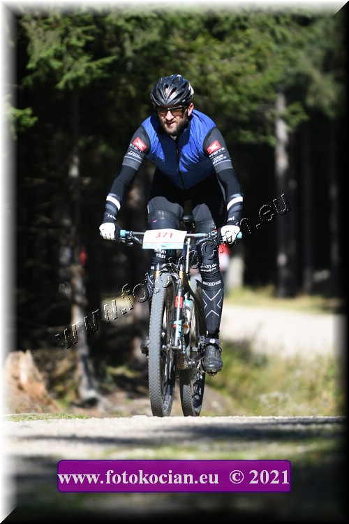 Náhled obrázku: 2021-1775-CTAuthor-371.JPG