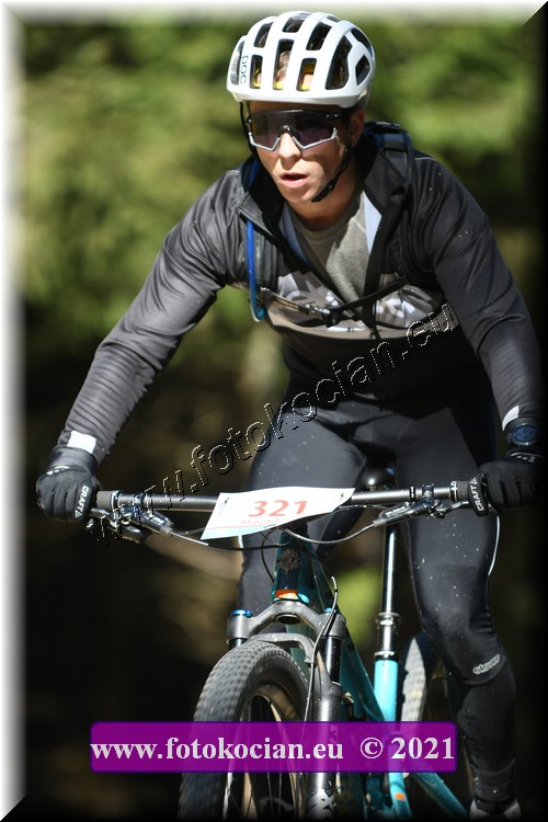 Náhled obrázku: 2021-1811-CTAuthor-321.JPG