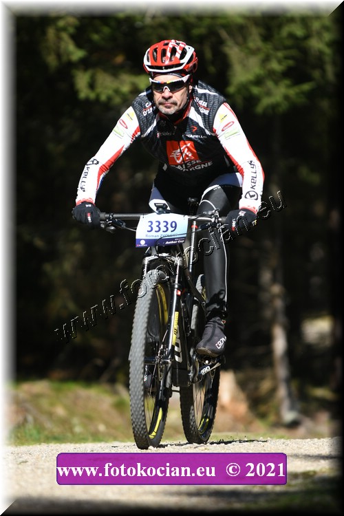 Náhled obrázku: 2021-1834-CTAuthor-3339.JPG