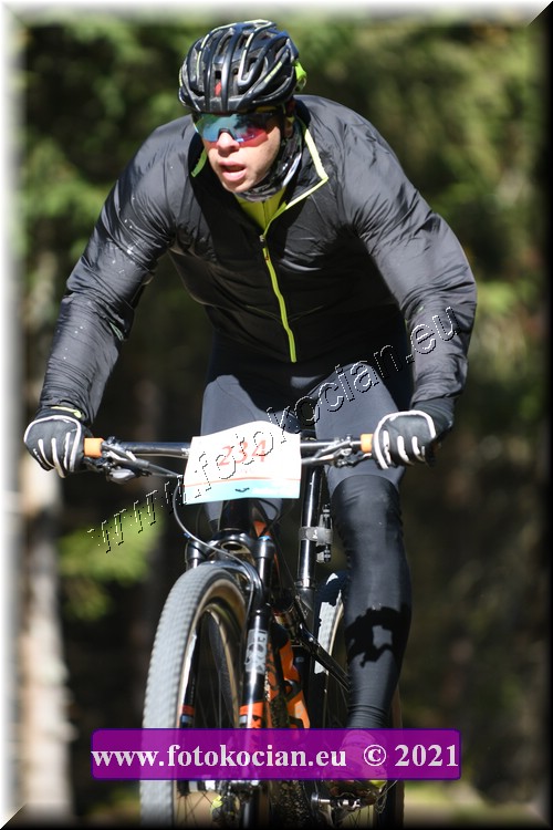 Náhled obrázku: 2021-1837-CTAuthor-234.JPG