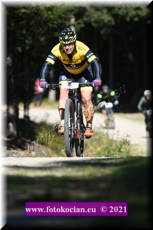 Náhled obrázku: 2021-1838-CTAuthor-66.JPG