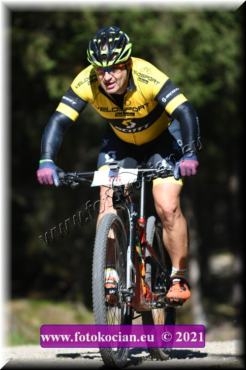 Náhled obrázku: 2021-1839-CTAuthor-66.JPG