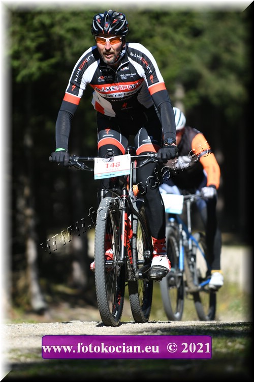 Náhled obrázku: 2021-1840-CTAuthor-148.JPG