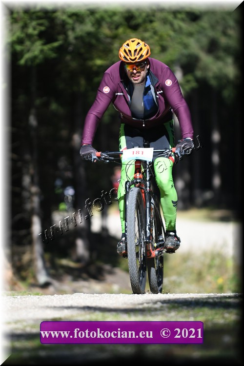 Náhled obrázku: 2021-1849-CTAuthor-181.JPG