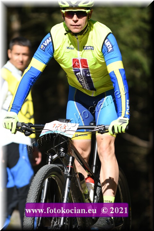 Náhled obrázku: 2021-1858-CTAuthor-173.JPG